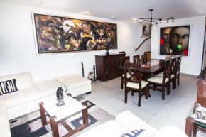 Beautiful Penthouse in Lima, in front of the park